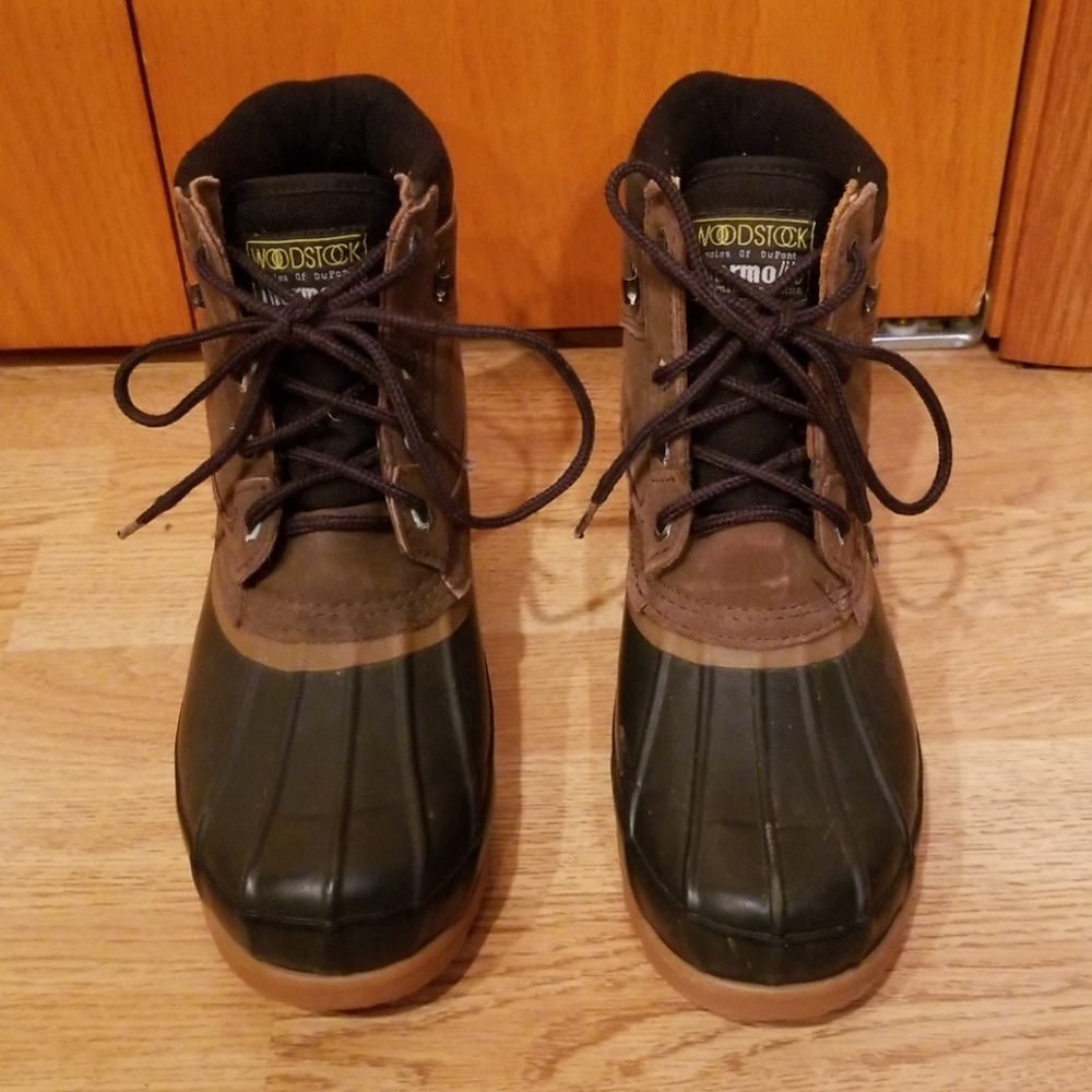 Size 10 woodstock winter boots